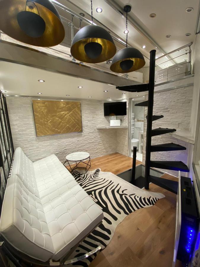 Апартаменты Superbe Triplex Au Coeur De Montorgueil Париж Экстерьер фото